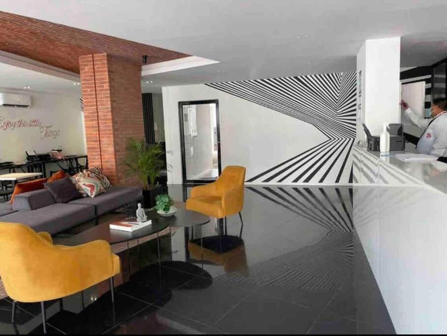 Estudio En La Zona Mas Bonita De Santa Cruz Santa Cruz de La Sierra Extérieur photo